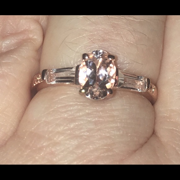 Jewelry - Morganite Ring